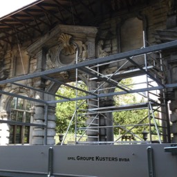 RUBENSHUIS Antwerpen Kusters anti steenval netten in afwachting van restauratie